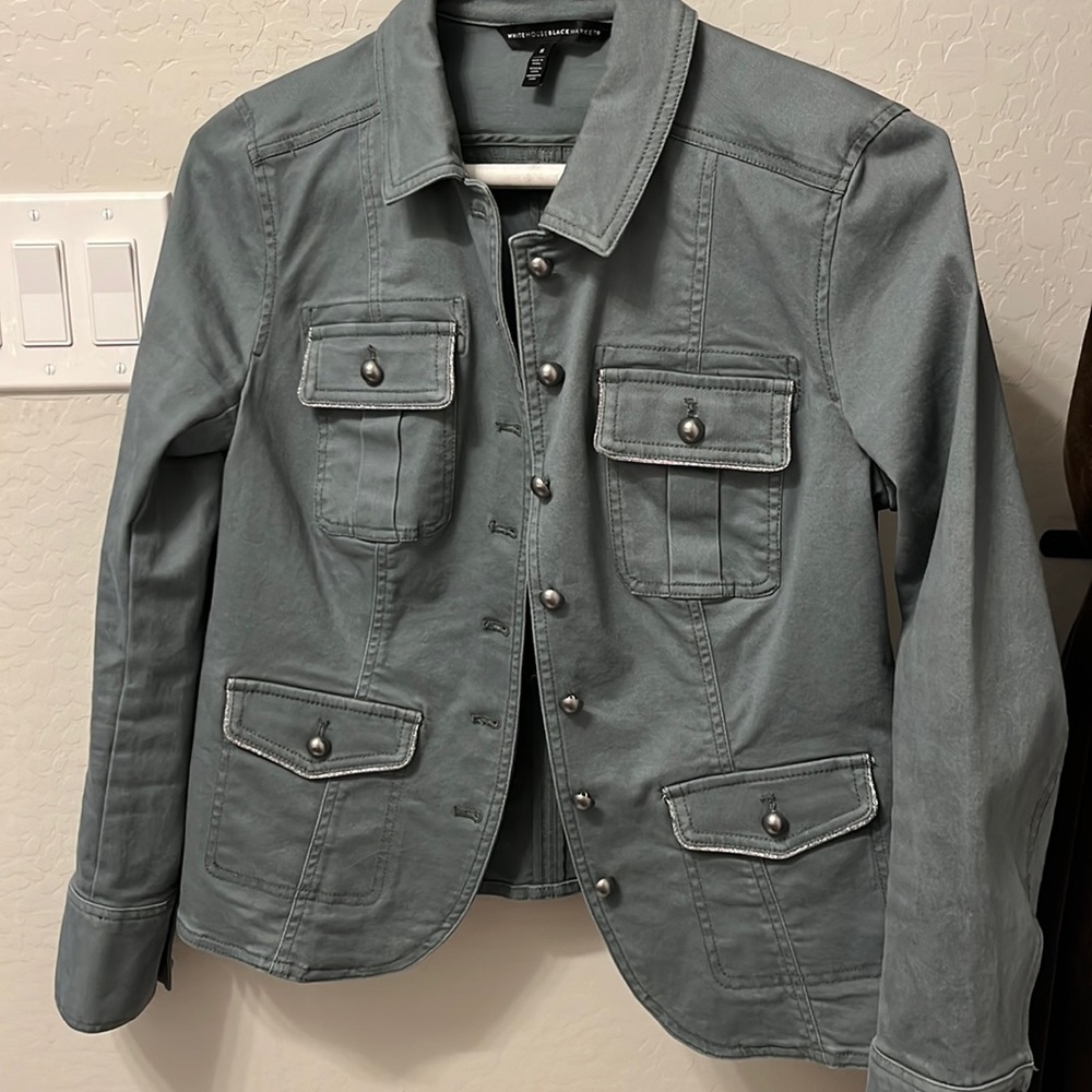 Cute jacket. White House black market. Never worn. Size 8.